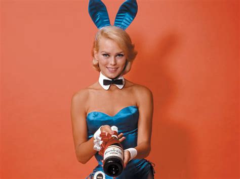 playboy bunny nackt|Classics .